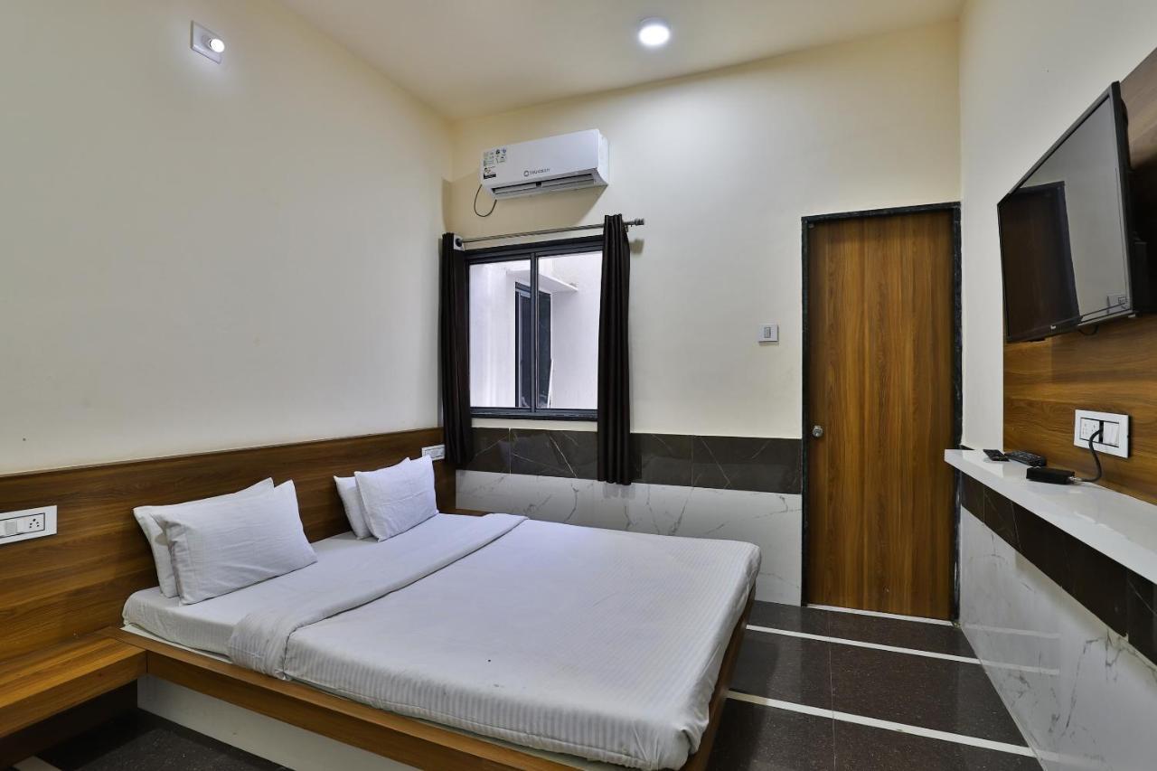 Spot On 37366 Hotel Mahalaxmi Dwarka (Gujarat) Exterior photo