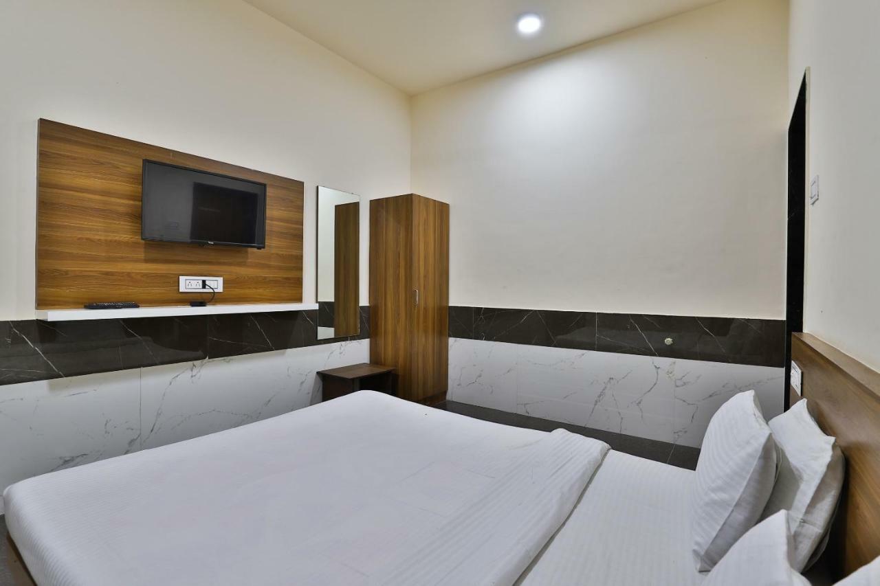 Spot On 37366 Hotel Mahalaxmi Dwarka (Gujarat) Exterior photo