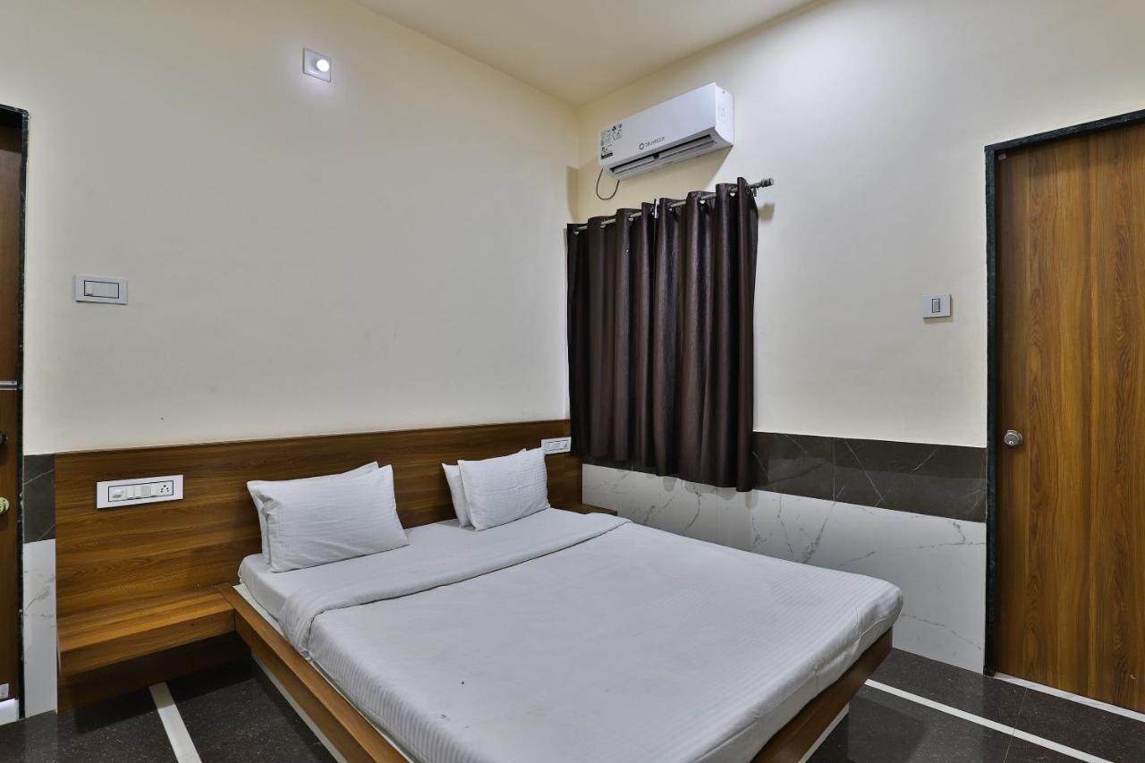 Spot On 37366 Hotel Mahalaxmi Dwarka (Gujarat) Exterior photo