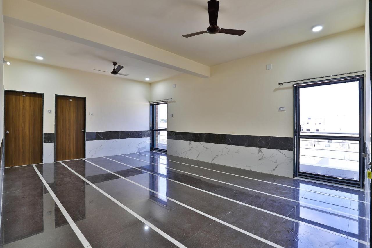 Spot On 37366 Hotel Mahalaxmi Dwarka (Gujarat) Exterior photo